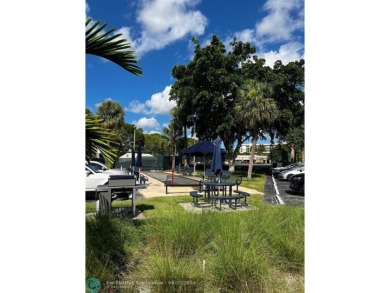 Nice 1 bedroom, 1.5 bath golf view condo that is PRICED TO SELL on  in Florida - for sale on GolfHomes.com, golf home, golf lot