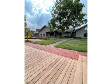 A quiet blend of colors this 3 bedroom 3 full bath condo on Auburn Springs Country Club in Ohio - for sale on GolfHomes.com, golf home, golf lot