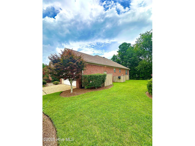 PRICE CHANGE, SELLER IS VERY MOTIVATED!! BRING ME A OFFER on Cape Fear National At Brunswick Forest in North Carolina - for sale on GolfHomes.com, golf home, golf lot