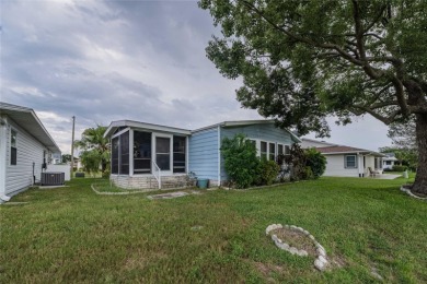 Welcome to Highland Fairways! This easy-to-maintain 2 bedroom, 2 on Highland Fairways Golf Club in Florida - for sale on GolfHomes.com, golf home, golf lot