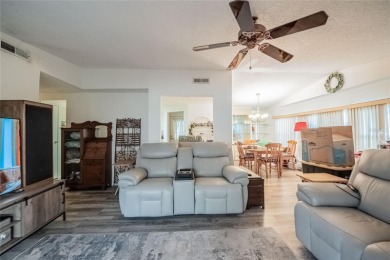 Welcome to Highland Fairways! This easy-to-maintain 2 bedroom, 2 on Highland Fairways Golf Club in Florida - for sale on GolfHomes.com, golf home, golf lot