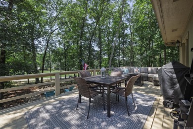 Located on the 7th hole of Coronado golf course, this home has a on Coronado Golf Course in Arkansas - for sale on GolfHomes.com, golf home, golf lot