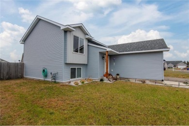 Like new construction. Beautiful home with room to expand. This on Krooked Kreek Golf Course in Wisconsin - for sale on GolfHomes.com, golf home, golf lot