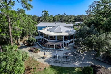 Close to town in Rainbow Springs Woodlands on a quiet Col-De-Sac on Rainbows End Golf Club in Florida - for sale on GolfHomes.com, golf home, golf lot