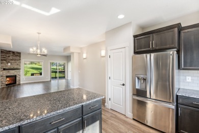 This Move-in ready Volare Townhome in the Eagle Landing on Eagle Landing Golf Course in Oregon - for sale on GolfHomes.com, golf home, golf lot