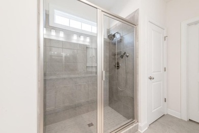 This 3 bedroom, 3 full bathroom residence is absolutely lovely on Mount Vintage Plantation and Golf Club  in South Carolina - for sale on GolfHomes.com, golf home, golf lot