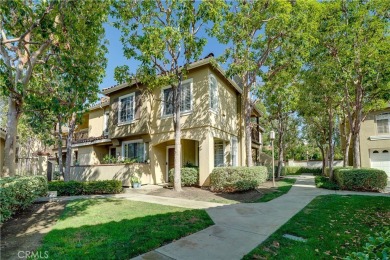 This 1,286 sqft corner-unit townhome is designed for both on Tustin Ranch Golf Club in California - for sale on GolfHomes.com, golf home, golf lot