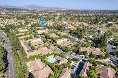 This 1,286 sqft corner-unit townhome is designed for both on Tustin Ranch Golf Club in California - for sale on GolfHomes.com, golf home, golf lot
