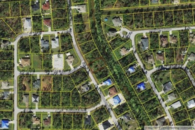 Beautiful freshwater canal lot waiting for you to build your on Bobcat Trail Golf Club in Florida - for sale on GolfHomes.com, golf home, golf lot