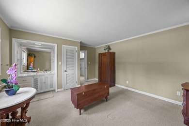 Check out this 3 bedroom 2 bathroom brick home located in on Washington Yacht and Country Club in North Carolina - for sale on GolfHomes.com, golf home, golf lot