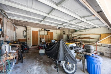Check out this 3 bedroom 2 bathroom brick home located in on Washington Yacht and Country Club in North Carolina - for sale on GolfHomes.com, golf home, golf lot