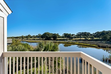 811 Treeloft Trace is a light-filled, marsh front villa with on The Seabrook Island Club in South Carolina - for sale on GolfHomes.com, golf home, golf lot