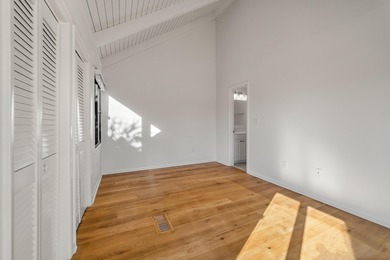 811 Treeloft Trace is a light-filled, marsh front villa with on The Seabrook Island Club in South Carolina - for sale on GolfHomes.com, golf home, golf lot