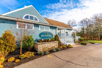 106 Pine Hill Boulevard is a meticulously maintained 'Vineyard' on The Golf Club At Southport in Massachusetts - for sale on GolfHomes.com, golf home, golf lot