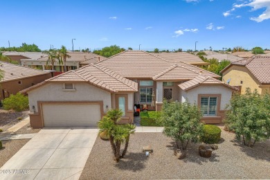 Welcome home to this meticulous remodeled  3 bdrm, 3 full baths on Lone Tree Golf Club in Arizona - for sale on GolfHomes.com, golf home, golf lot