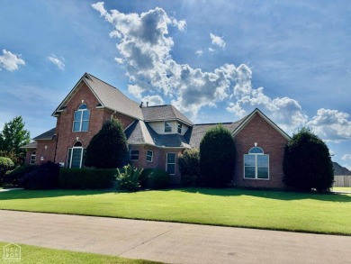 This 5 bedroom/3 1/2 bath spacious home is located in the on Sage Meadows Golf Course in Arkansas - for sale on GolfHomes.com, golf home, golf lot