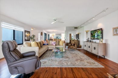 Fantastic opportunity to own a beautifully updated 2-bedroom on Gleneagles Golf and Country Club in Florida - for sale on GolfHomes.com, golf home, golf lot