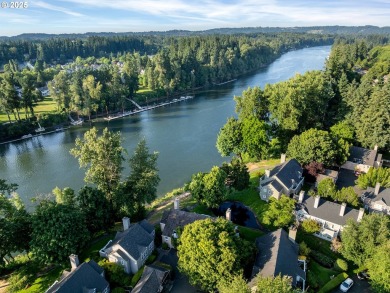 Welcome home to this charming Charbonneau ground-level condo on Charbonneau Golf Club in Oregon - for sale on GolfHomes.com, golf home, golf lot