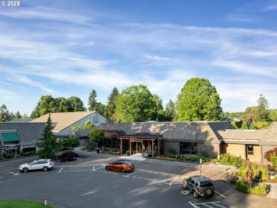 Welcome home to this charming Charbonneau ground-level condo on Charbonneau Golf Club in Oregon - for sale on GolfHomes.com, golf home, golf lot