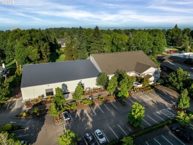 Welcome home to this charming Charbonneau ground-level condo on Charbonneau Golf Club in Oregon - for sale on GolfHomes.com, golf home, golf lot