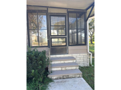 Welcome to the Zellwood Station 55+ Golf Community! New A/C on Zellwood Station Country Club in Florida - for sale on GolfHomes.com, golf home, golf lot