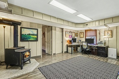 Welcome to 505 Natchez Lane, a lovely barn-style home on .95 on Hide-A-Way Hills Golf Club in Ohio - for sale on GolfHomes.com, golf home, golf lot