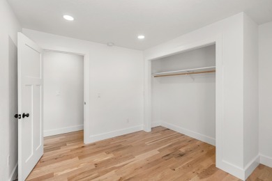Must tour, beautifully remodeled like-new 1994 Craftsman on Oak Knoll Golf Course in Oregon - for sale on GolfHomes.com, golf home, golf lot