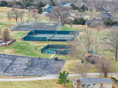 This beautifully updated home offers a prime golf course setting on Holiday Island Executive Golf Course in Arkansas - for sale on GolfHomes.com, golf home, golf lot