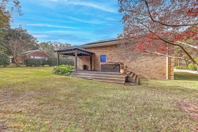 Welcome to this stunning and meticulously maintained 4-bedroom on Santee-Cooper Country Club in South Carolina - for sale on GolfHomes.com, golf home, golf lot