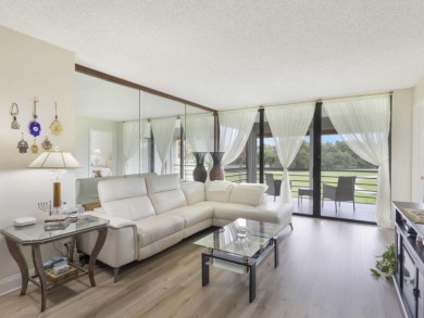 Welcome to this beautifully updated 2 bed, 2 bath, 2nd floor on Indian Spring Golf and Country Club in Florida - for sale on GolfHomes.com, golf home, golf lot