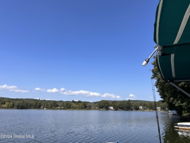 Welcome to this gorgeous year round, lakefront property located on  in New York - for sale on GolfHomes.com, golf home, golf lot