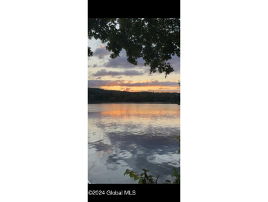 Welcome to this gorgeous year round, lakefront property located on  in New York - for sale on GolfHomes.com, golf home, golf lot