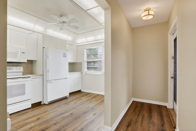 CORNER UNIT!   Windows are in the main and 2nd bedroom on Wynmoor Golf Course in Florida - for sale on GolfHomes.com, golf home, golf lot