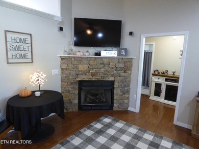 Nice 3 bedroom, 2 bath home with appr 1524 Sq. ft. in beautiful on Deer Creek Golf Club in Tennessee - for sale on GolfHomes.com, golf home, golf lot