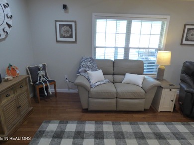 Nice 3 bedroom, 2 bath home with appr 1524 Sq. ft. in beautiful on Deer Creek Golf Club in Tennessee - for sale on GolfHomes.com, golf home, golf lot