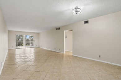 CORNER UNIT!   Windows are in the main and 2nd bedroom on Wynmoor Golf Course in Florida - for sale on GolfHomes.com, golf home, golf lot