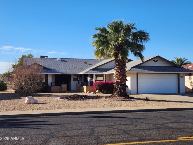 32 years for second owner of this well laid out Cactus model on Stardust Golf Course in Arizona - for sale on GolfHomes.com, golf home, golf lot