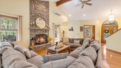 Immaculately maintained home in Tanglwood Lakes with an included on Paupack Hills Golf and Country Club in Pennsylvania - for sale on GolfHomes.com, golf home, golf lot