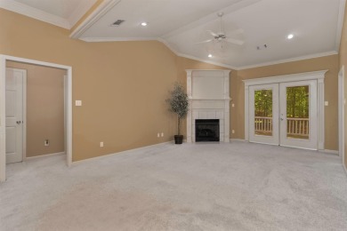 Beautiful 3-Bed, 2-Bath Home in Balboa Golf Course Neighborhood! on Balboa Golf Course in Arkansas - for sale on GolfHomes.com, golf home, golf lot