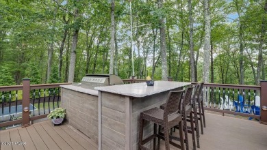 Immaculately maintained home in Tanglwood Lakes with an included on Paupack Hills Golf and Country Club in Pennsylvania - for sale on GolfHomes.com, golf home, golf lot