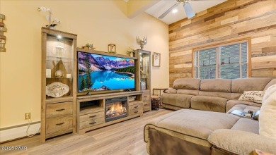 Immaculately maintained home in Tanglwood Lakes with an included on Paupack Hills Golf and Country Club in Pennsylvania - for sale on GolfHomes.com, golf home, golf lot