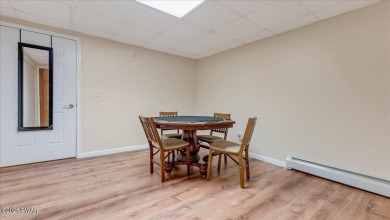 Immaculately maintained home in Tanglwood Lakes with an included on Paupack Hills Golf and Country Club in Pennsylvania - for sale on GolfHomes.com, golf home, golf lot