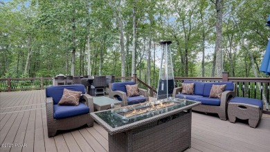 Immaculately maintained home in Tanglwood Lakes with an included on Paupack Hills Golf and Country Club in Pennsylvania - for sale on GolfHomes.com, golf home, golf lot