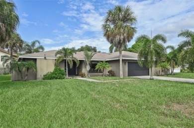 PRICE IMPROVEMENT!! HONEY STOP THE CAR!! Welcome to 6106 45th St on IMG Academies Golf and Country Club in Florida - for sale on GolfHomes.com, golf home, golf lot