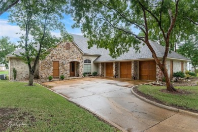 This lovely 4-bed, 3-bath home on the 18th fairway, offers on The Golf Club At StoneBridge in Louisiana - for sale on GolfHomes.com, golf home, golf lot