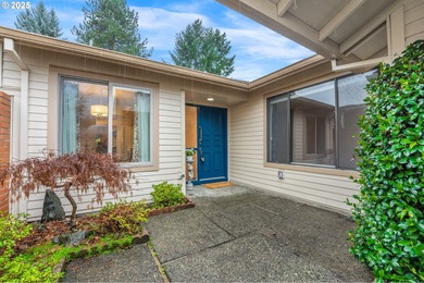 Comfortable single-level living tucked back from Summerfield's on Summerfield Golf and Country Club in Oregon - for sale on GolfHomes.com, golf home, golf lot