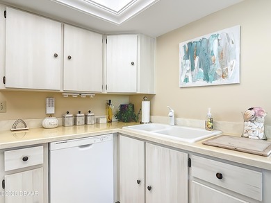 Priced to sell! Welcome home to this Golf Community Condo by the on Oceans Golf Club in Florida - for sale on GolfHomes.com, golf home, golf lot