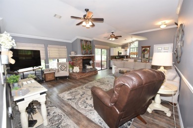 Welcome to this beautiful, 3-bedroom,1.5 bath home featuring on Indian Hills Country Club in Arkansas - for sale on GolfHomes.com, golf home, golf lot