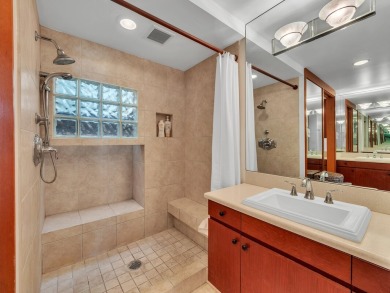 FABULOUS LISTING PRICE AND A MOTIVATED SELLER FOR A QUICK on Mauna Lani Resort Golf Course in Hawaii - for sale on GolfHomes.com, golf home, golf lot