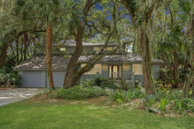 With sweeping views across Cougar Point Golf Course and a serene on Kiawah Island Resort - Cougar Point in South Carolina - for sale on GolfHomes.com, golf home, golf lot